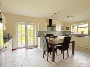 Photo 20- click for photo gallery